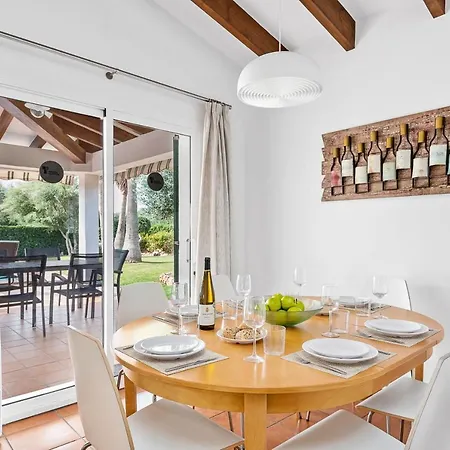 Biniana 3 Bedroom Villa, Binisafuller