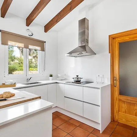 Biniana 3 Bedroom Villa, Binisafuller וילה
